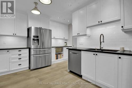 24 Morris Street, Ottawa, ON - Indoor Photo Showing Kitchen With Stainless Steel Kitchen With Upgraded Kitchen