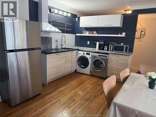 888 CATARAQUI STREET Unit# UPPER , Windsor, Ontario N9A 3P4 2