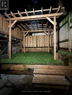 827 CRAVEN ROAD Toronto, ON M4L 2Z7