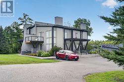 20 CARRICK TRAIL Gravenhurst (Muskoka (S)), ON P1P 1A0