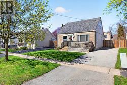 46 DONCASTER BOULEVARD St. Catharines (Fairview), ON L2N 1Y5