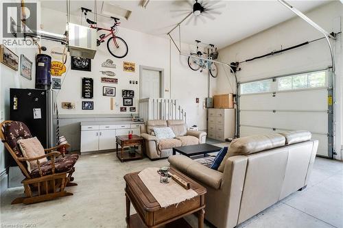 1026 Beach Boulevard, Hamilton, ON - Indoor Photo Showing Garage