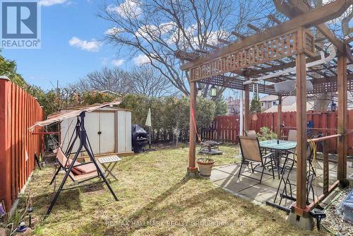 730 Malibu Terrace, Ottawa, ON - Outdoor