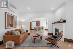 MAIN - 171 PARKSIDE DRIVE Toronto, ON M6R 2Y9