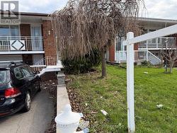 55 FIRGROVE CRESCENT Toronto, ON M3N 1K5