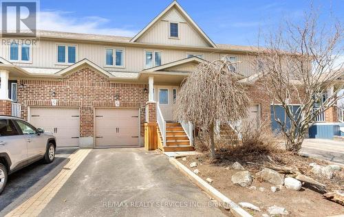 49 JAMES ARNOTT CRESCENT  Orangeville, ON L9W 0B5