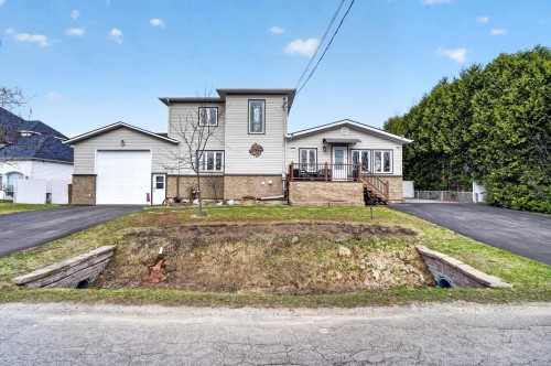 116 Rue Béram  L'Épiphanie, QC J5X 3J5