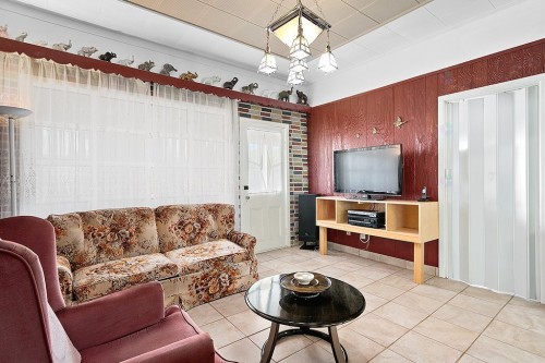 Salon - 50 Ch. Du Lac-Cassel, Low, QC - Indoor Photo Showing Living Room