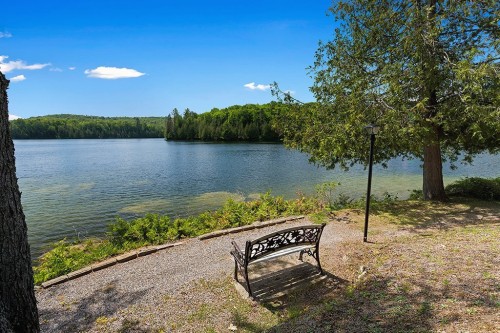Bord de l'eau - 50 Ch. Du Lac-Cassel, Low, QC - Outdoor With Body Of Water With View