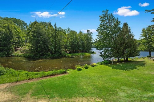 Bord de l'eau - 50 Ch. Du Lac-Cassel, Low, QC - Outdoor With Body Of Water With View