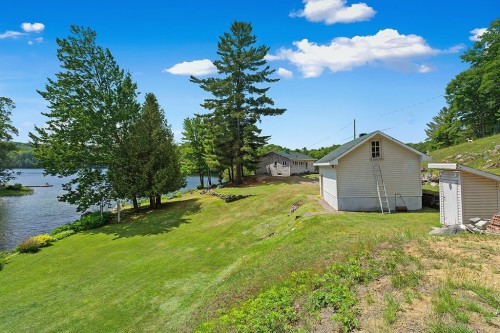 Cour - 50 Ch. Du Lac-Cassel, Low, QC - Outdoor With Body Of Water