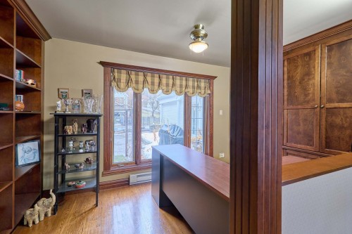 Bureau - 832 Rue Des Verseaux, Prévost, QC - Indoor