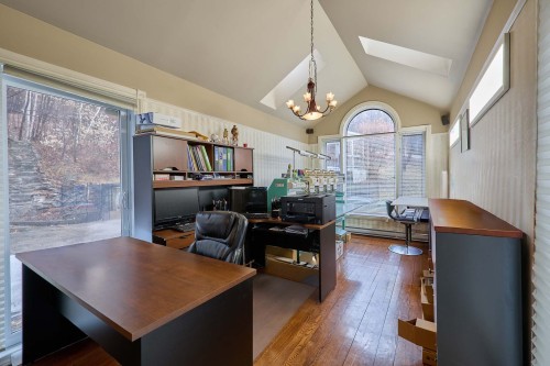 Bureau - 832 Rue Des Verseaux, Prévost, QC - Indoor