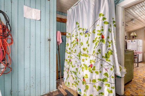 Salle de bains - 379 Rue Du Pavillon, Saint-Gabriel, QC - Indoor Photo Showing Other Room