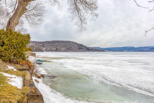 Vue sur l'eau - 379 Rue Du Pavillon, Saint-Gabriel, QC - Outdoor With Body Of Water With View