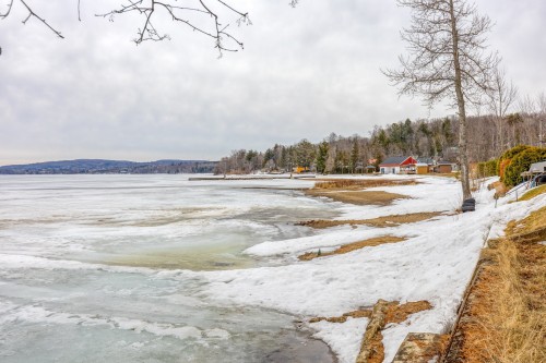 Vue sur l'eau - 379 Rue Du Pavillon, Saint-Gabriel, QC - Outdoor With View
