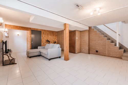Basement - 5655 Rue De Parme, Laval (Auteuil), QC - Indoor Photo Showing Other Room