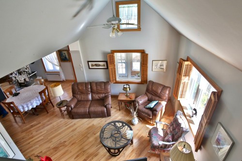 Salon - 1194 Route 116, Acton Vale, QC - Indoor Photo Showing Other Room