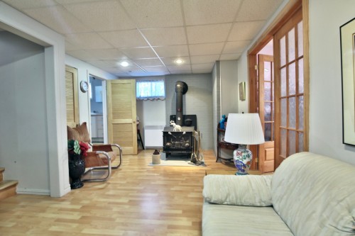 Salle familiale - 1194 Route 116, Acton Vale, QC - Indoor Photo Showing Basement