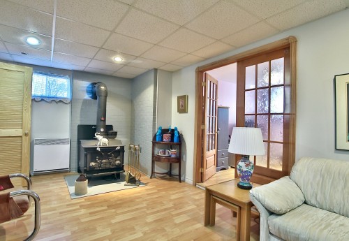 Salle familiale - 1194 Route 116, Acton Vale, QC - Indoor