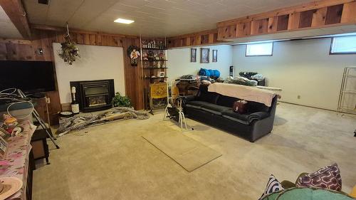 523 8Th Street, Cranbrook, BC - Indoor Photo Showing Basement