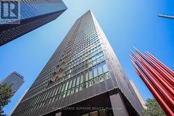 3109 - 110 CHARLES STREET E Toronto, ON M4Y 1T5