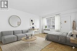 1007 - 88 BERNARD AVENUE Toronto, ON M5R 1R7