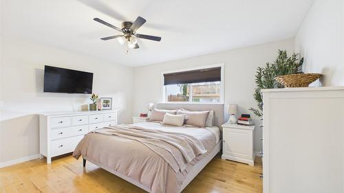 1313 19Th Street, Cranbrook, BC - Indoor Photo Showing Bedroom