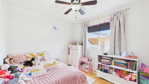 1313 19Th Street, Cranbrook, BC - Indoor Photo Showing Bedroom