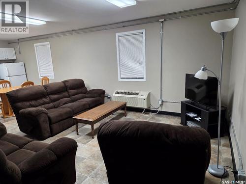204 Railway Avenue S, Middle Lake, SK 