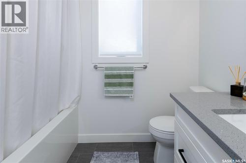5617 Tutor Way, Regina, SK - Indoor Photo Showing Bathroom