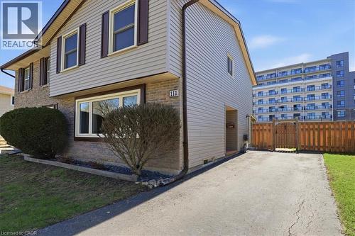111 Selkirk Drive, Kitchener, ON - Outdoor