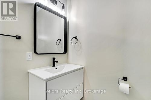301 Zephyr Avenue, Ottawa, ON 