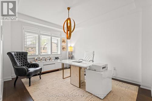 1067 Shaw Drive, Mississauga, ON - Indoor