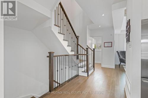 1067 Shaw Drive, Mississauga, ON - Indoor Photo Showing Other Room