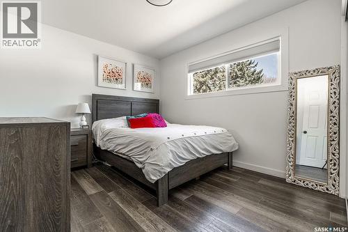 176 Tucker Crescent, Saskatoon, SK - Indoor Photo Showing Bedroom