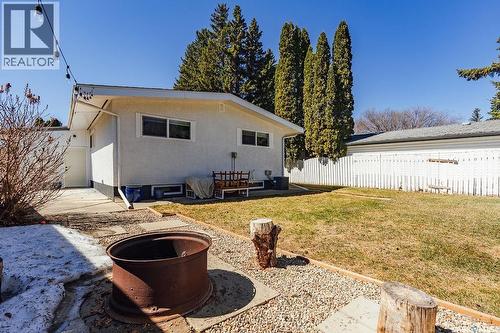 176 Tucker Crescent, Saskatoon, SK - Outdoor