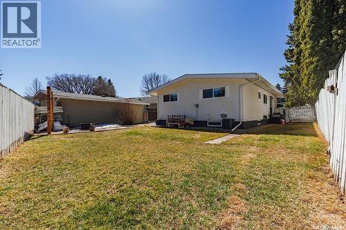 176 Tucker Crescent, Saskatoon, SK - Outdoor With Exterior