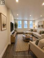 4FL - 565 YONGE STREET Toronto, ON M4Y 1Z2