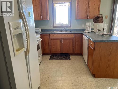 Serhan Acreage, Porcupine Rm No. 395, SK - Indoor Photo Showing Kitchen With Double Sink