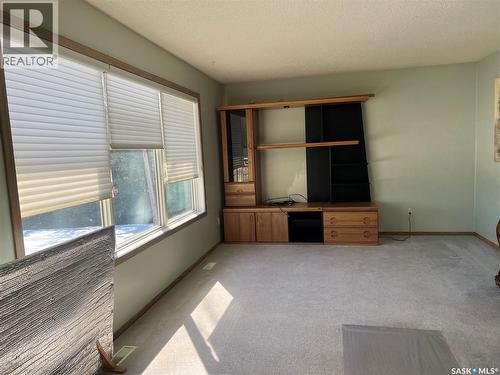 Serhan Acreage, Porcupine Rm No. 395, SK - Indoor