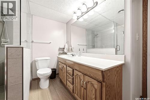 3524 Canterbury Place E, Regina, SK - Indoor Photo Showing Bathroom