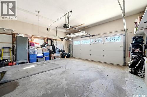 3524 Canterbury Place E, Regina, SK - Indoor Photo Showing Garage