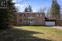 9 LITTLE LAKE DRIVE Barrie, ON L4M 7B9