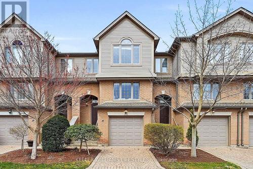 16 - 270 NORTH CENTRE ROAD  London North (North R), ON N6G 5E2