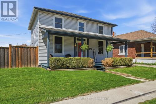 73 SHERWOOD DRIVE  Brantford, ON N3T 1N3