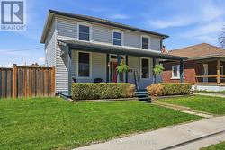 73 SHERWOOD DRIVE Brantford, ON N3T 1N3