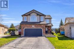 106 MILLIGAN STREET Centre Wellington (Fergus), ON N1M 3S5