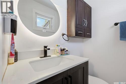 335 Avondale Road, Saskatoon, SK - Indoor Photo Showing Bathroom