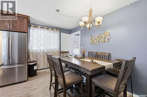 335 Avondale Road, Saskatoon, SK - Indoor Photo Showing Dining Room